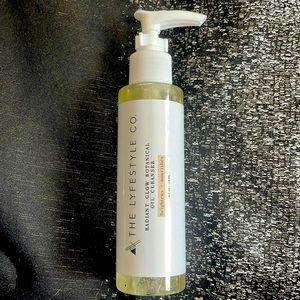 The Lifestyle Co. Oil Cleanser